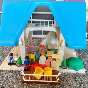 Vintage Little Tikes Doll house